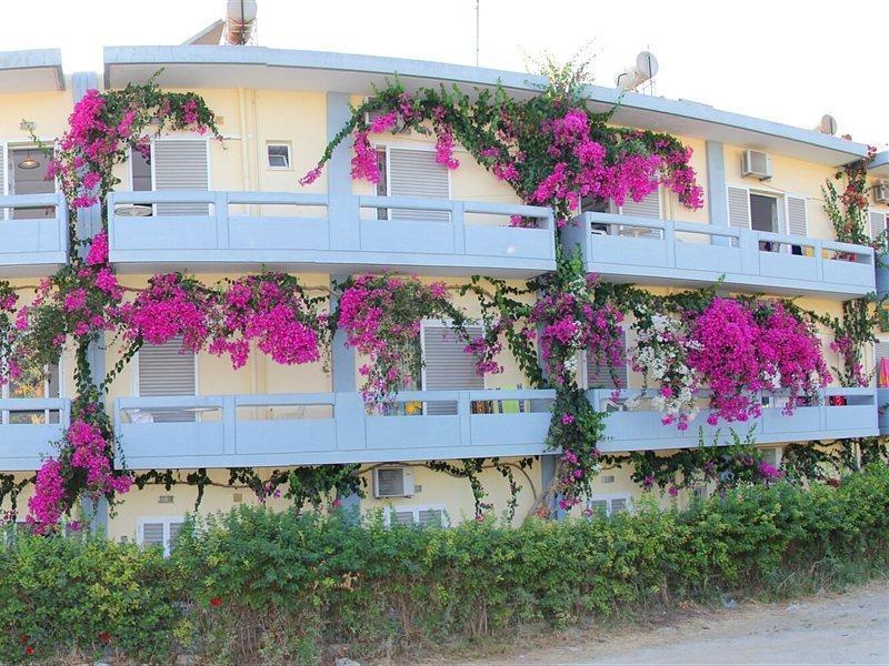 Michel Apartments Amoudara  Exterior photo
